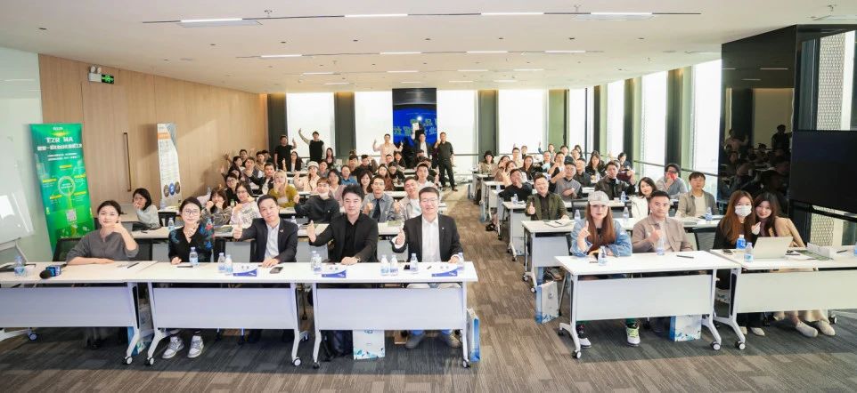 伯俊x驛氪x西瓜丨庫(kù)存共享、全域運(yùn)營(yíng)、流量挖掘...解鎖更多業(yè)績(jī)?cè)鲩L(zhǎng)秘密武器